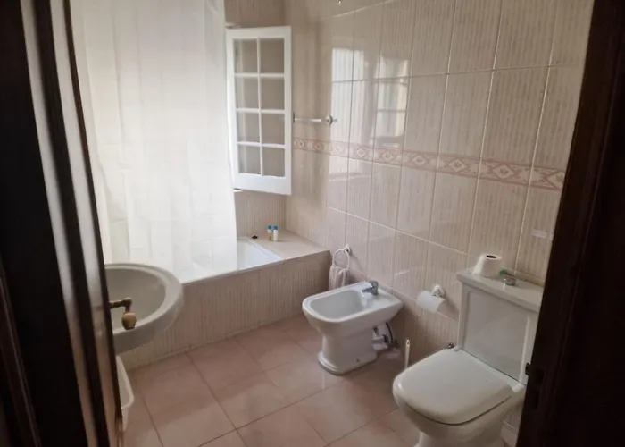 Pascoal House بيت للعطل هيبيرا غْريندي