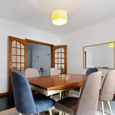 Pascoal House Holiday home